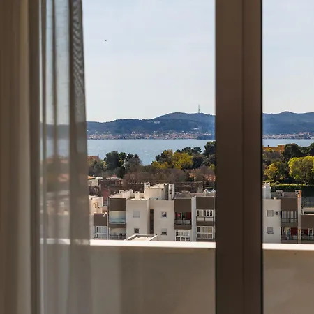 365 Sunsets By Belmont Realty Ζαντάρ