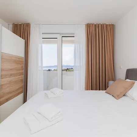 365 Sunsets By Belmont Realty