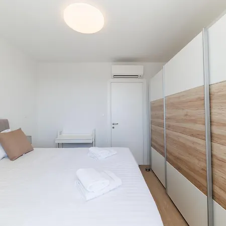 365 Sunsets By Belmont Realty * Zadar