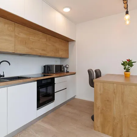 Apartment 365 Sunsets By Belmont Realty *